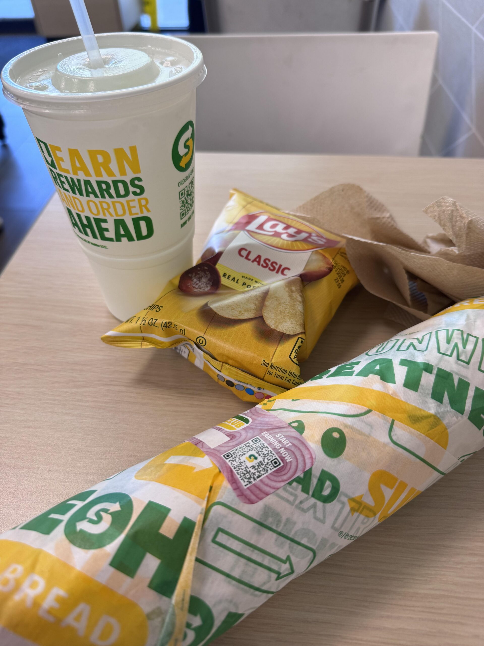 【ARC Raiders】課金商法嫌いのレイダー、スキン目当てにSubwayでサンドを買ってしまうｗｗｗ
